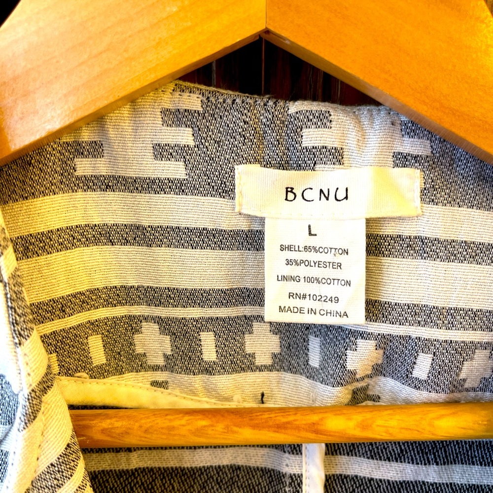 Geometric blazer